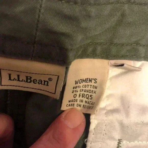 L.L.Bean green cotton/spandex pants.  Size 12 - Picture 7 of 8